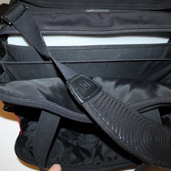 Swiss Army/ Victorinox Computer / Laptop Work Bag - Picture 7 of 9